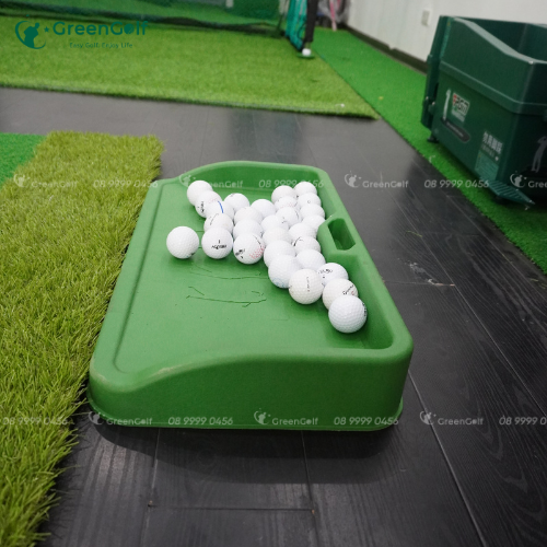 Combo Khung tập golf kích thước 2.5 x 2.5 x 1m + thảm swing 1.2 x 1.2m + thảm put nhựa + thảm trải sàn 2.5 x 1m + khay nhựa + 25 bóng  golf - CBKL9.2