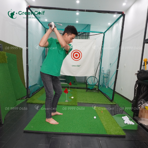 Combo Khung Tập Golf  2,5x2,5x2,5 + Thảm Swing 1,5x1,5 + Giỏ chip xanh + Thảm Putting 1.5x3m + Thảm cỏ nhân tạo 2,5x2,5m + Khay đựng bóng cao su + 25 bóng + Giỏ đựng bóng - CBKL12.8