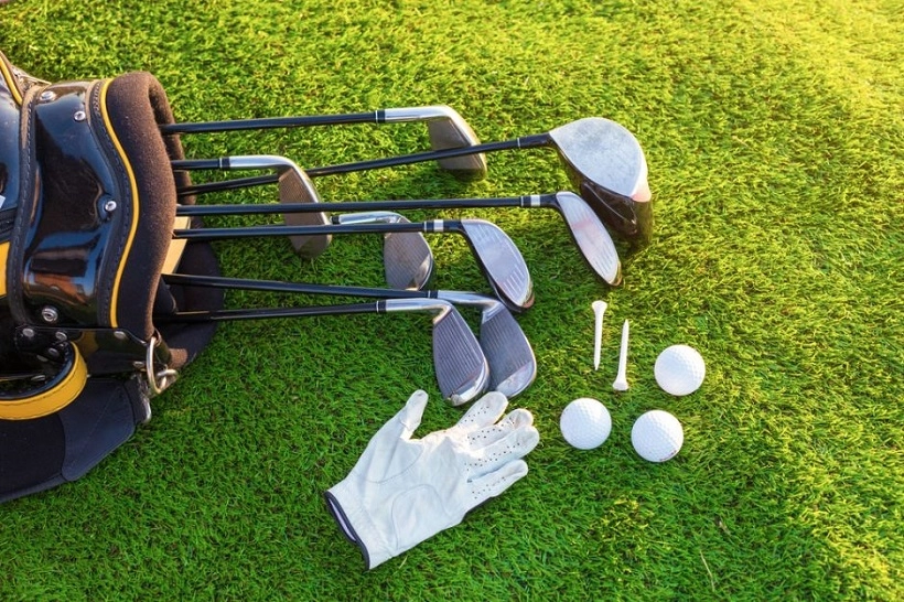 Top những phụ kiện không thể thiếu khi chơi golf